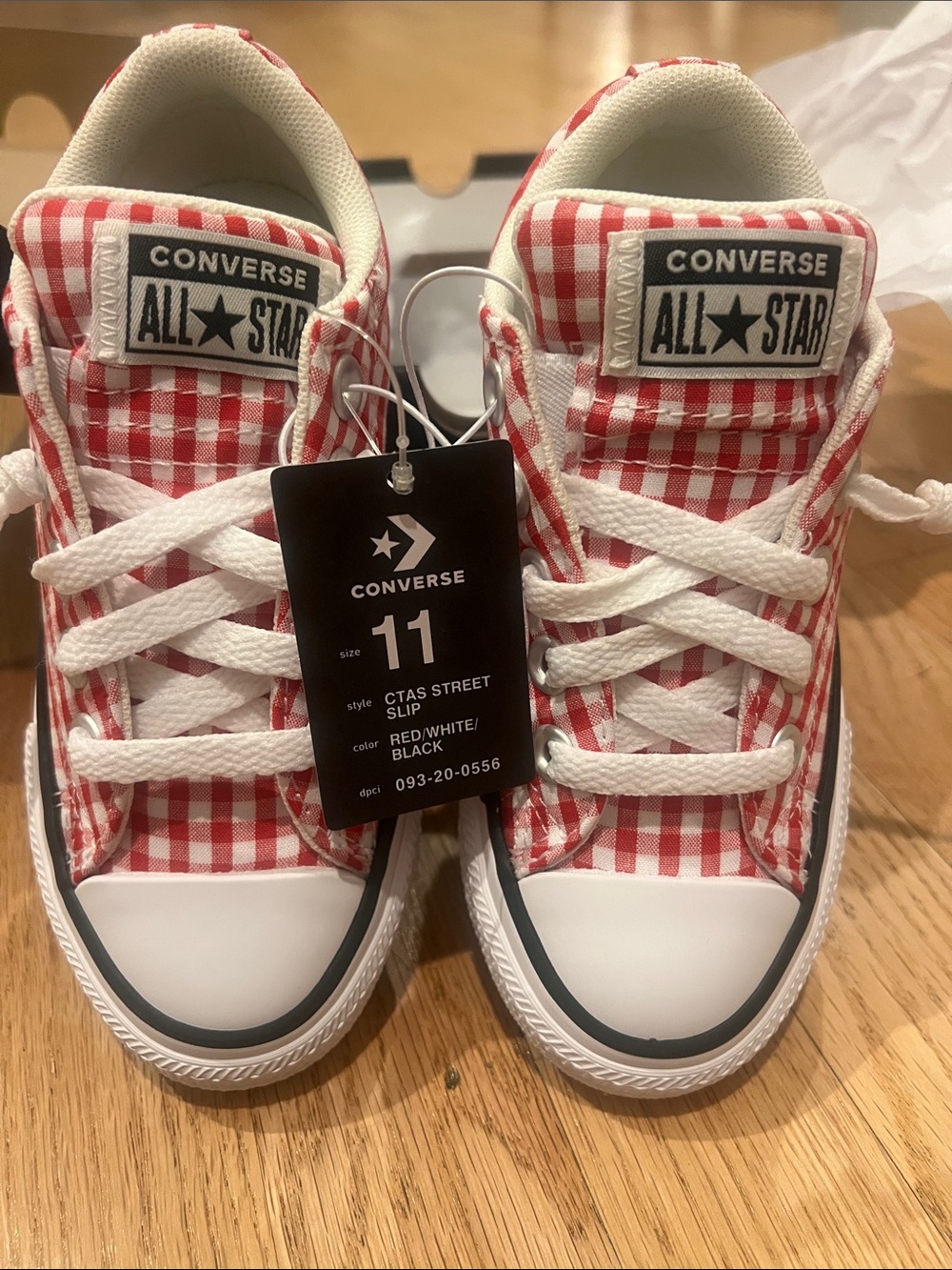 Converse Street Ox Low Top Gingham Sneakers - Red YOUTH size 11 US